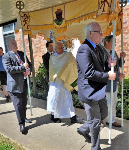 n289165230 5594343550590516 151526569374165671 n